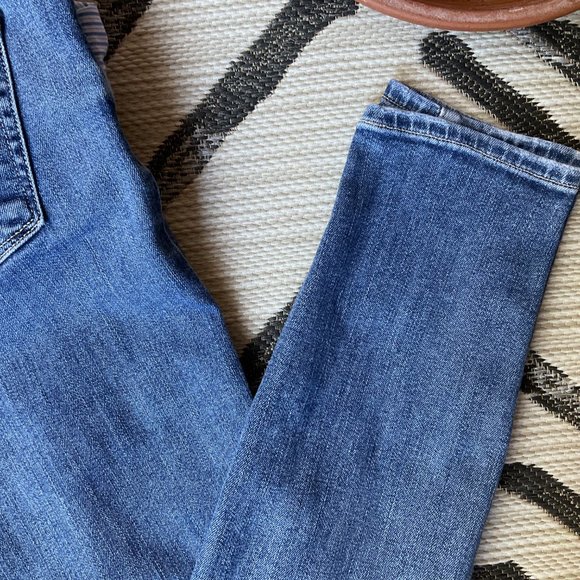 PAIGE Verdugo Ankle Skinny Jeans - Picture 4 of 9